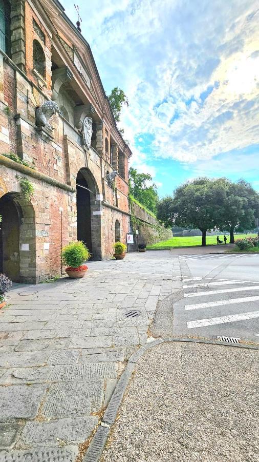 Lucca Walls Dream - Air Cond - Wi-Fi - Panoramic In Front Of The Historical Walls - 外观 照片